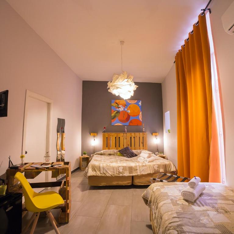 Toledo H, Naples Historical Center, by ClaPa Group - Camera Queen Deluxe - 5
