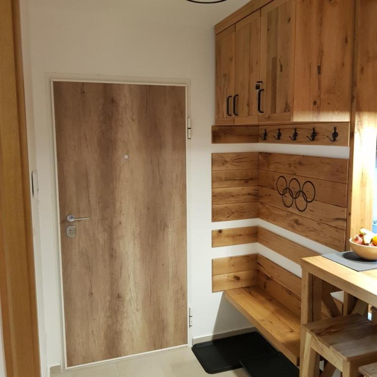 Olimpijska Kuća Jahorina - Family Studio - 24