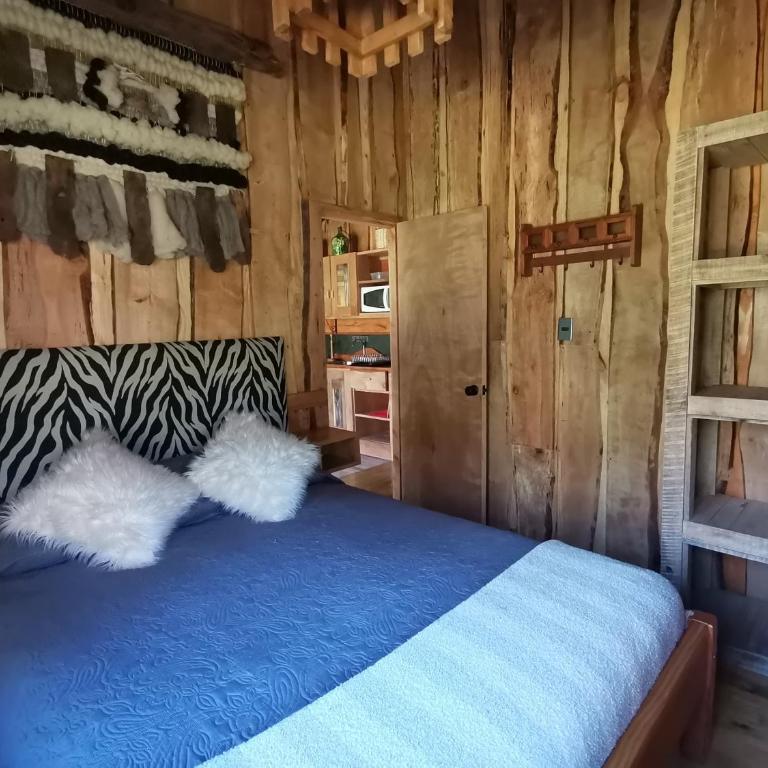 Cabañas Rústicas Pucón Río Trancura - Two-Bedroom Chalet - 3