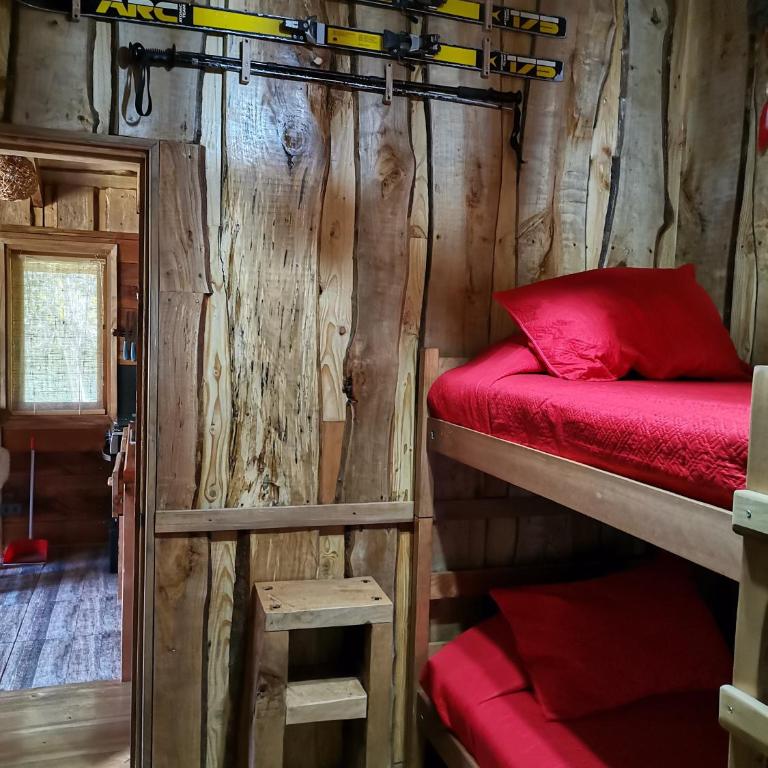 Cabañas Rústicas Pucón Río Trancura - Two-Bedroom Chalet - 1