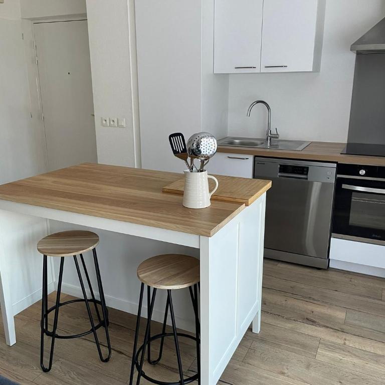 Superbe appartement au calme avec vue sur le Lac. - Apartamento de 1 dormitorio - 13