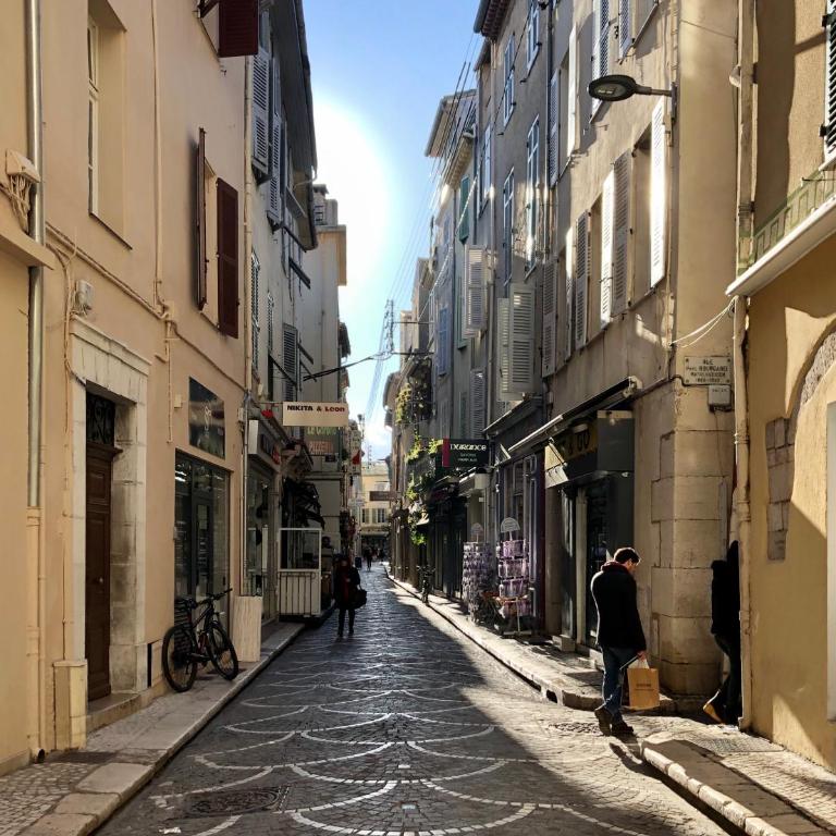 Charming and modernly designed 2 bedroom - Old Town - Appartement 2 Chambres - 16
