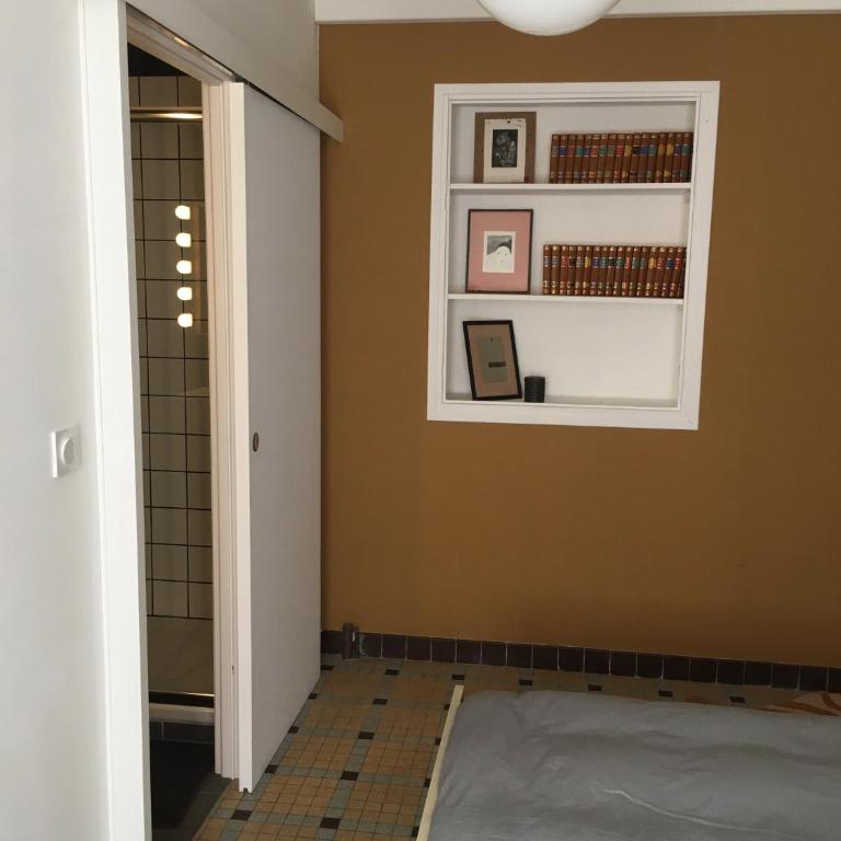 Charmant appartement sur cour, Le Cerisier - One-Bedroom Apartment - 8