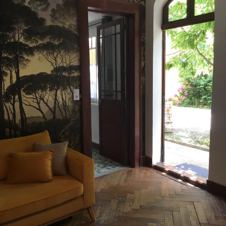 Charmant appartement sur cour, Le Cerisier - One-Bedroom Apartment - 2