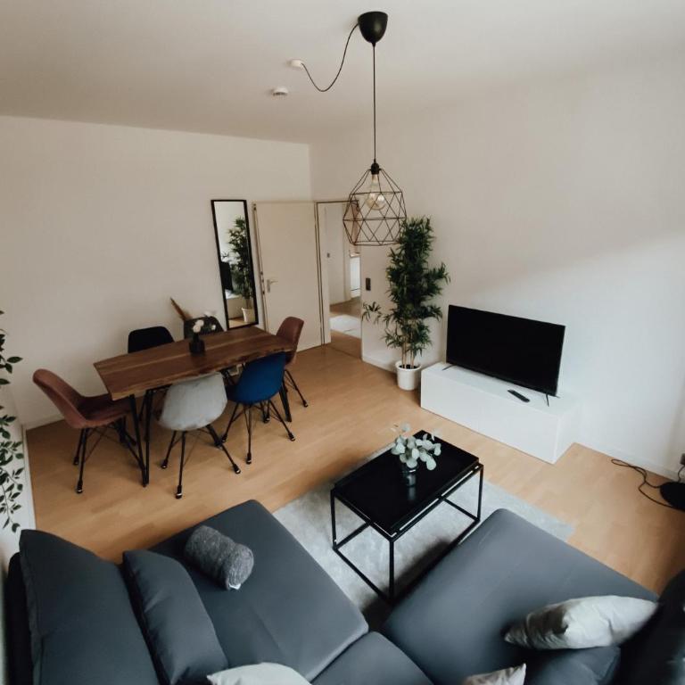 Attraktive 3-Zimmerwohnung - Zentrum Würzburg & nähe Bahnhof - Apartment mit 2 Schlafzimmern - 2