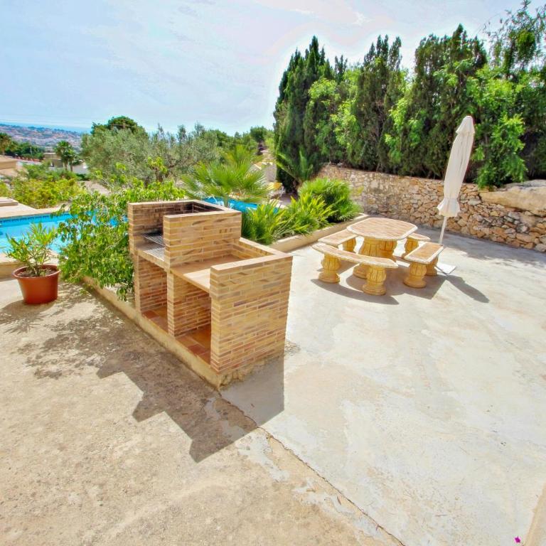 Laura-29A - pretty holiday property with garden and private pool in Calpe - Casa de 4 dormitorios - 13