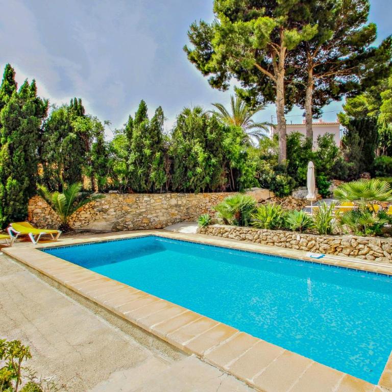 Laura-29A - pretty holiday property with garden and private pool in Calpe - Casa de 4 dormitorios - 12