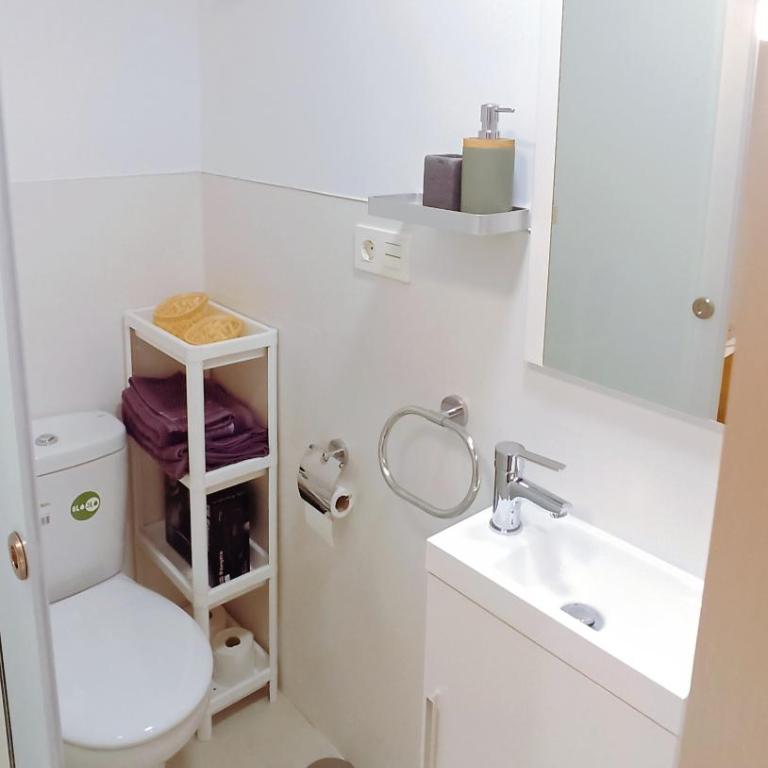 De Madrid al cielo - One-Bedroom Apartment - 6