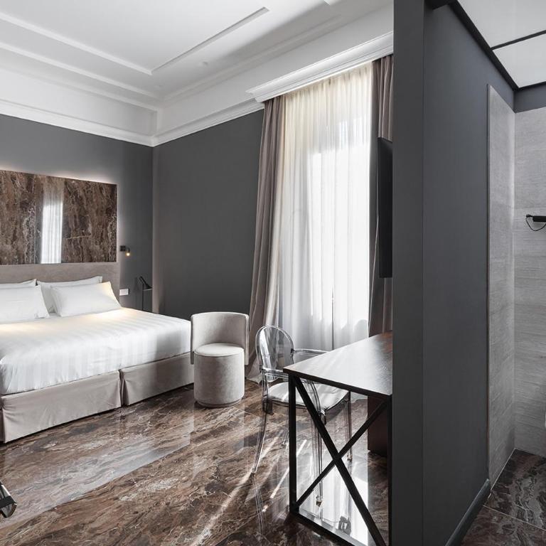 Hotel Poerio 25 Boutique Stay - Camera Deluxe - 6