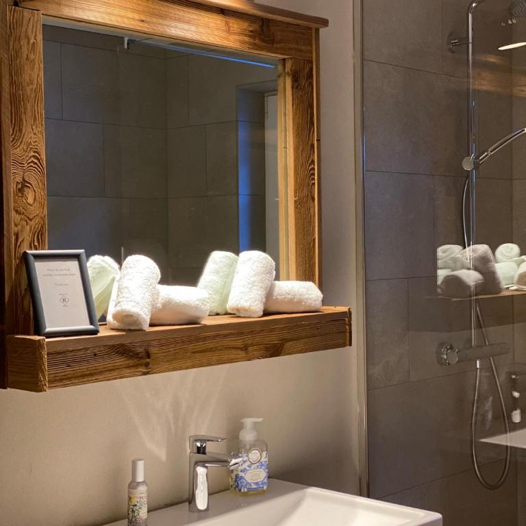 Chalet Bull Zermatt - Apartamento de 1 dormitorio con balcón y vistas a la montaña - 19