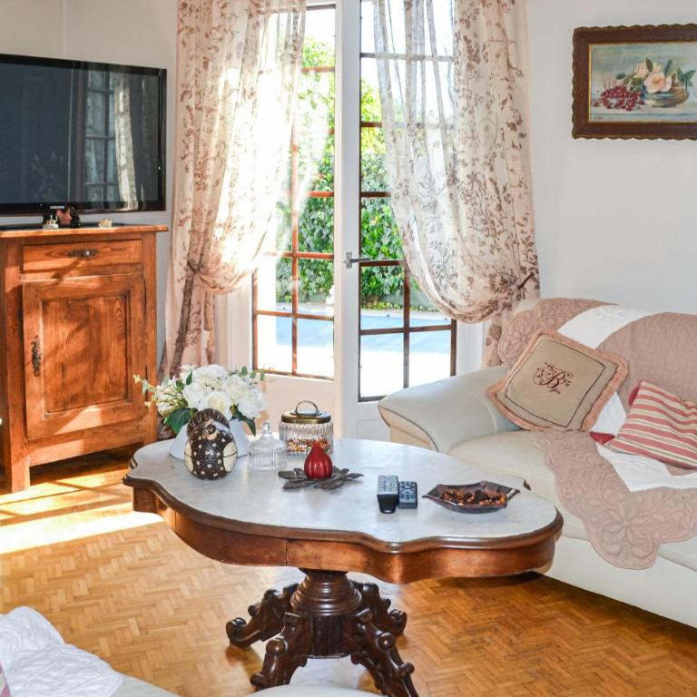 Stunning Home In Bergerac - Maison de Vacances 3 Chambres - 12