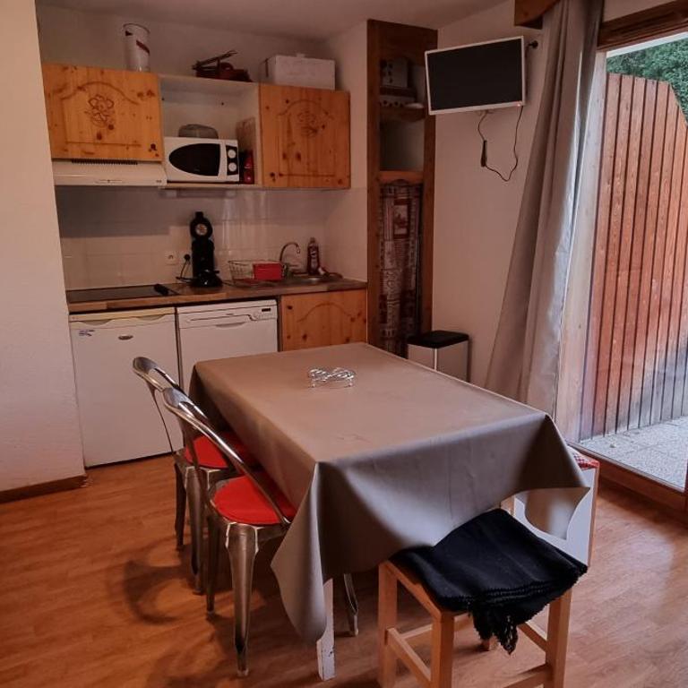Appartement Orelle Val-Thorens avec SPA - Appartement 1 Chambre - 4