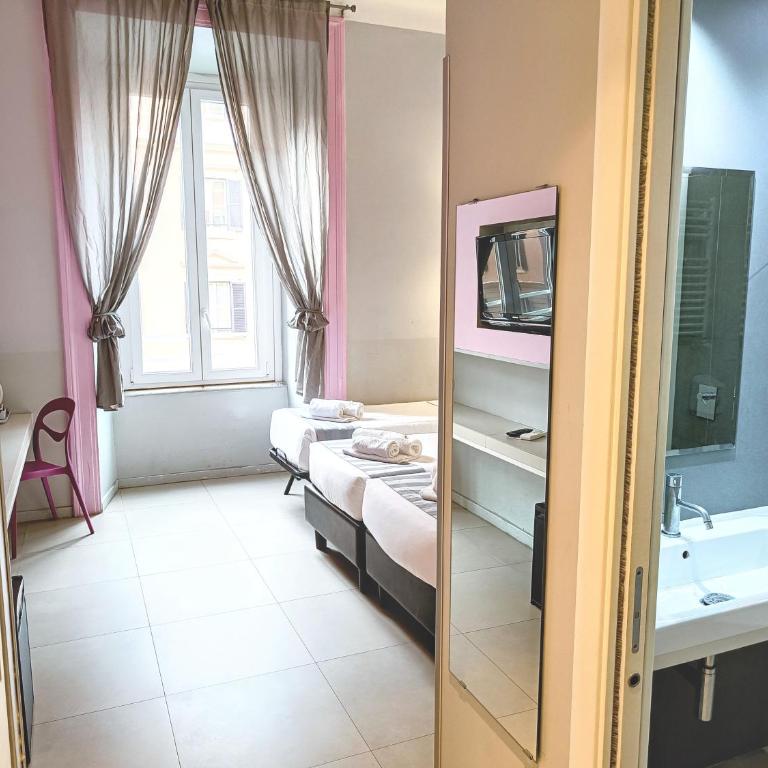 Manin Suites LT - Camera Tripla - 6