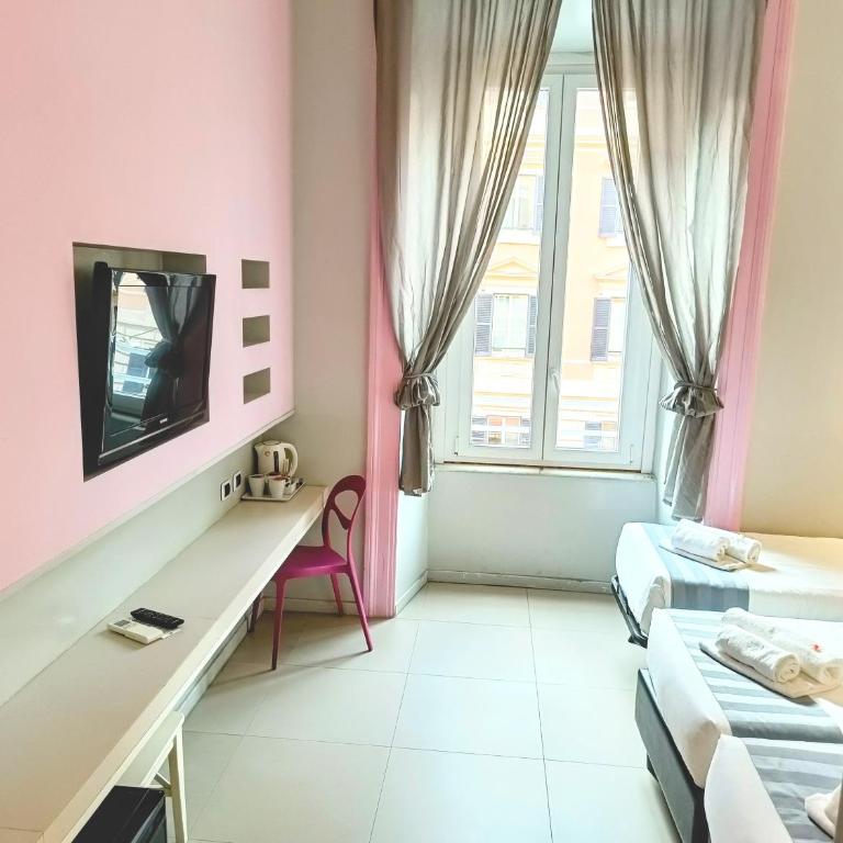 Manin Suites LT - Camera Tripla - 5