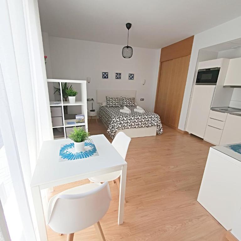 Precioso Estudio con Piscina - Apartamento Estudio - 6