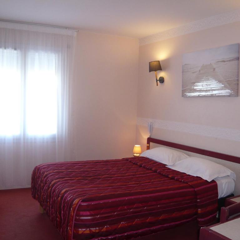 Hôtel SABLES D'O et son restaurant LE 16 BIS - Chambre Double - Vue sur Port - 6