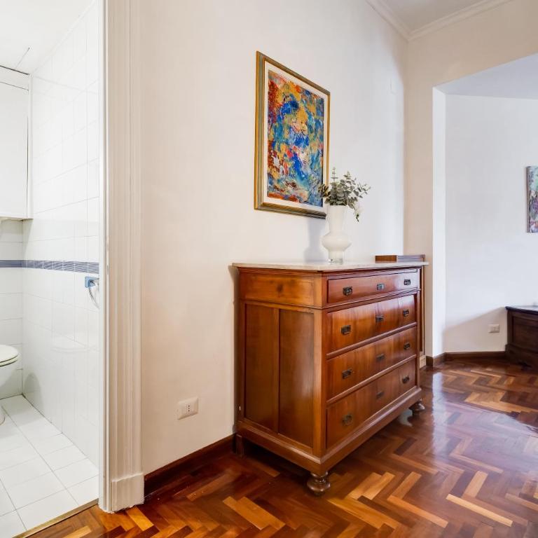 Large and bright apartment amazing view Basilica San Giovanni in Laterano - Two-Bedroom Apartment - 39
