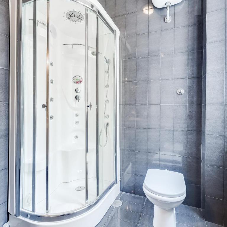 Large and bright apartment amazing view Basilica San Giovanni in Laterano - Two-Bedroom Apartment - 33