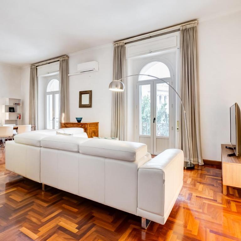 Large and bright apartment amazing view Basilica San Giovanni in Laterano - Two-Bedroom Apartment - 50