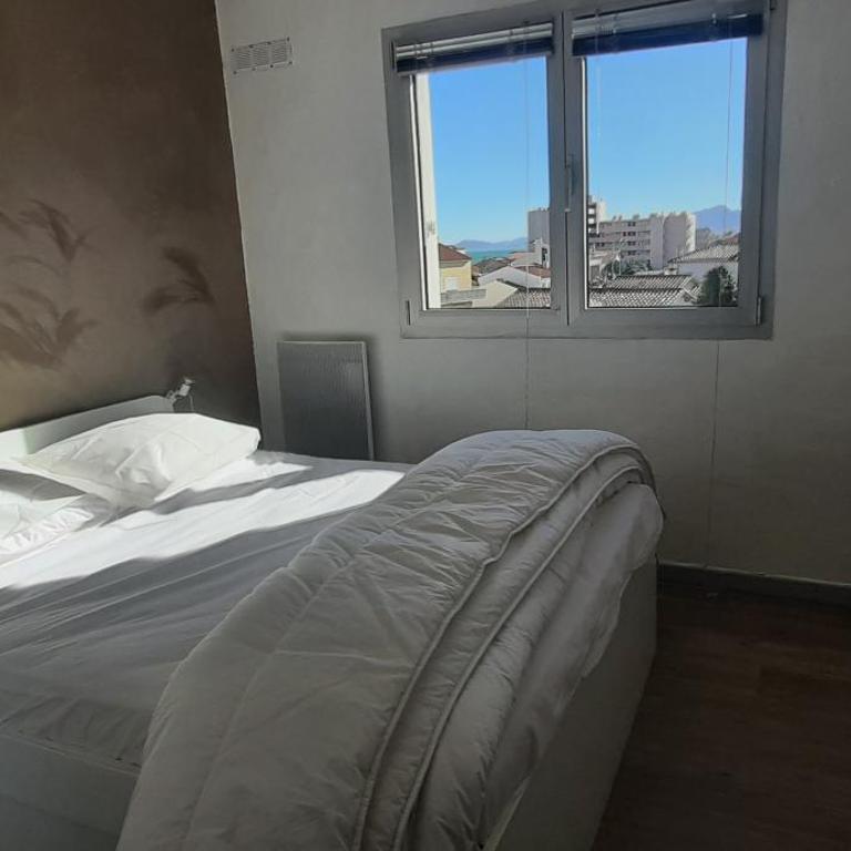 RESIDENCE DE LA PLAGE Appart à 2 pas de la plage et du marché - One-Bedroom Apartment - 4