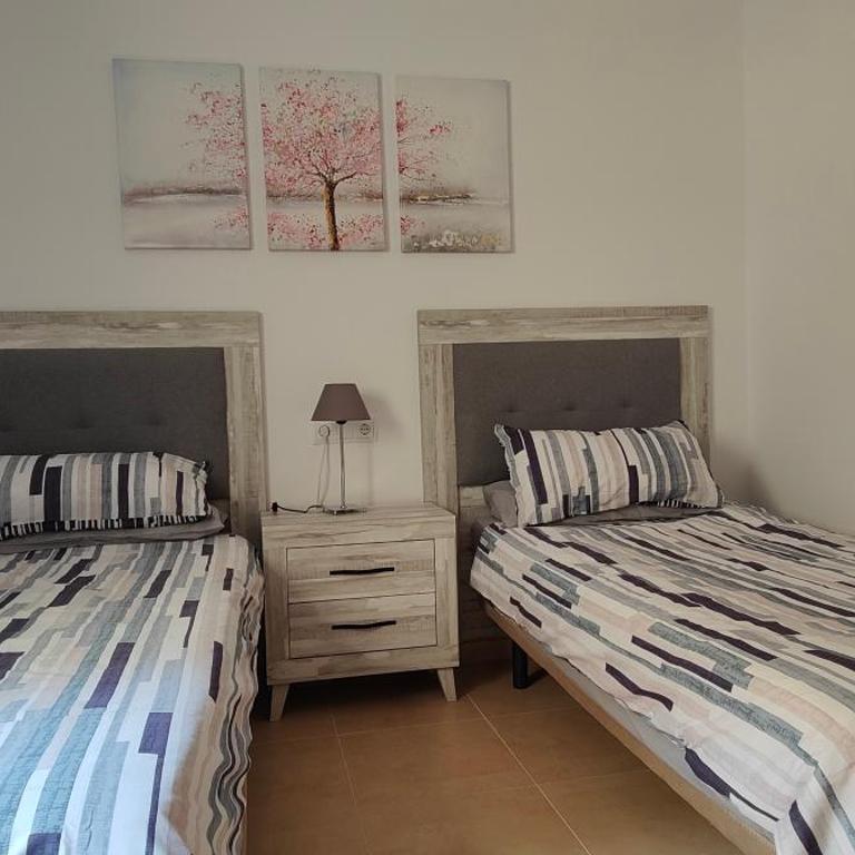 Luxury Golf View 3Bed Penthouse Sleeps 6 Balcony - Apartamento - 7