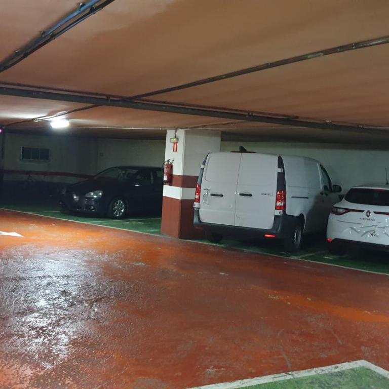 ATICO PLAYA ORZAN CENTRO GARAJE gratis MISMO EDIFICI0 - Apartamento de 2 dormitorios - 10