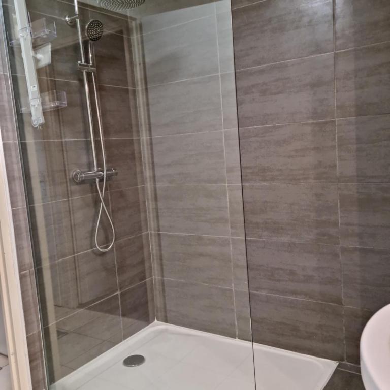 Superbe appartement avec balcon et Jaccuzzi ! - Appartamento con 1 Camera da Letto - 5