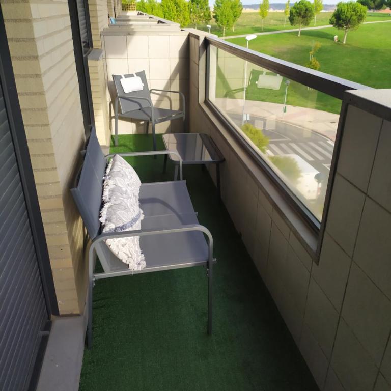 Apartamento Italia piscina aire acondicionado terraza y vistas montaña ideal para mascotas - Apartamento - 5