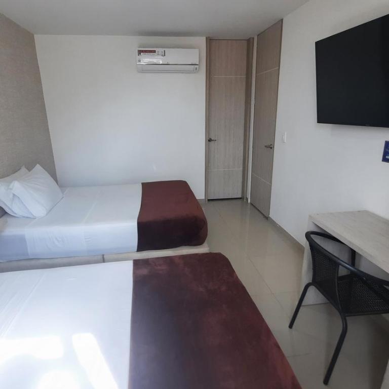 Bayit Tov Circunvalar Hotel - Habitación Doble - 2 camas dobles - 8