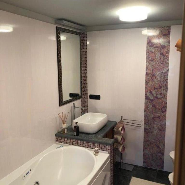 Aux Pieds du Roi - Suite & Spa - Suite Familiare - Edificio Separato - 8