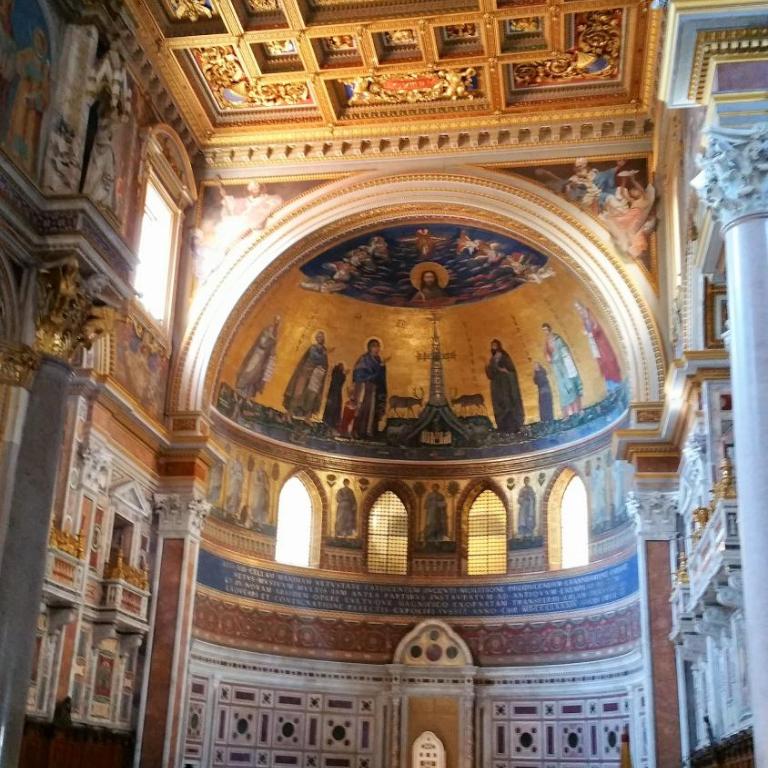 Large and bright apartment amazing view Basilica San Giovanni in Laterano - Two-Bedroom Apartment - 60