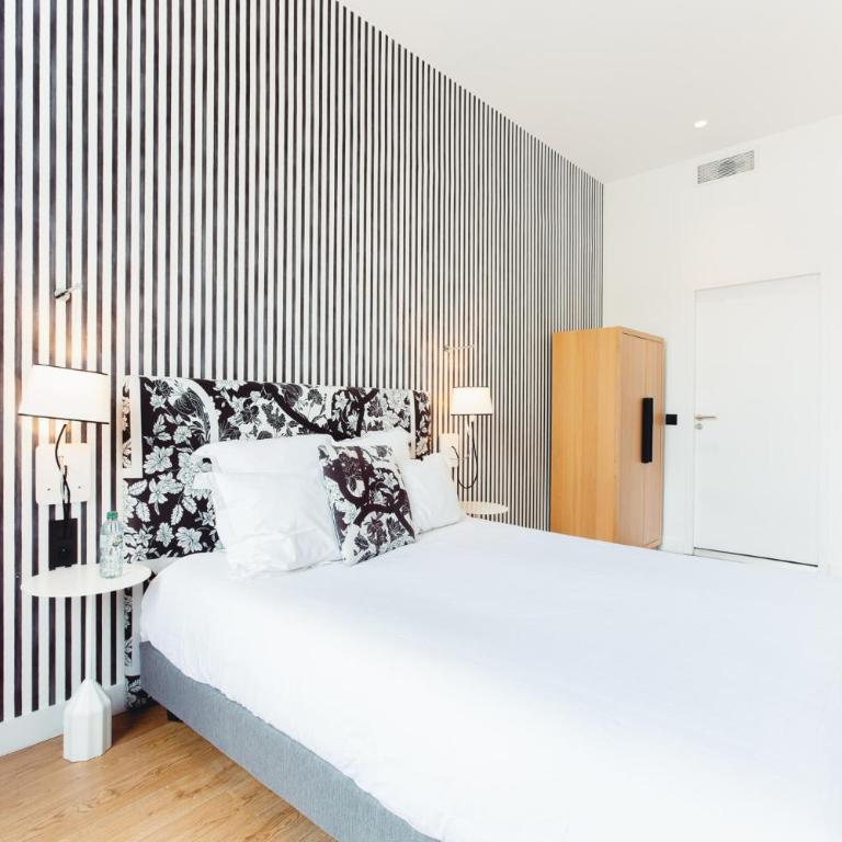The Originals Boutique, Hôtel Le Lion, Clermont-Ferrand - Chambre Double Standard - 5