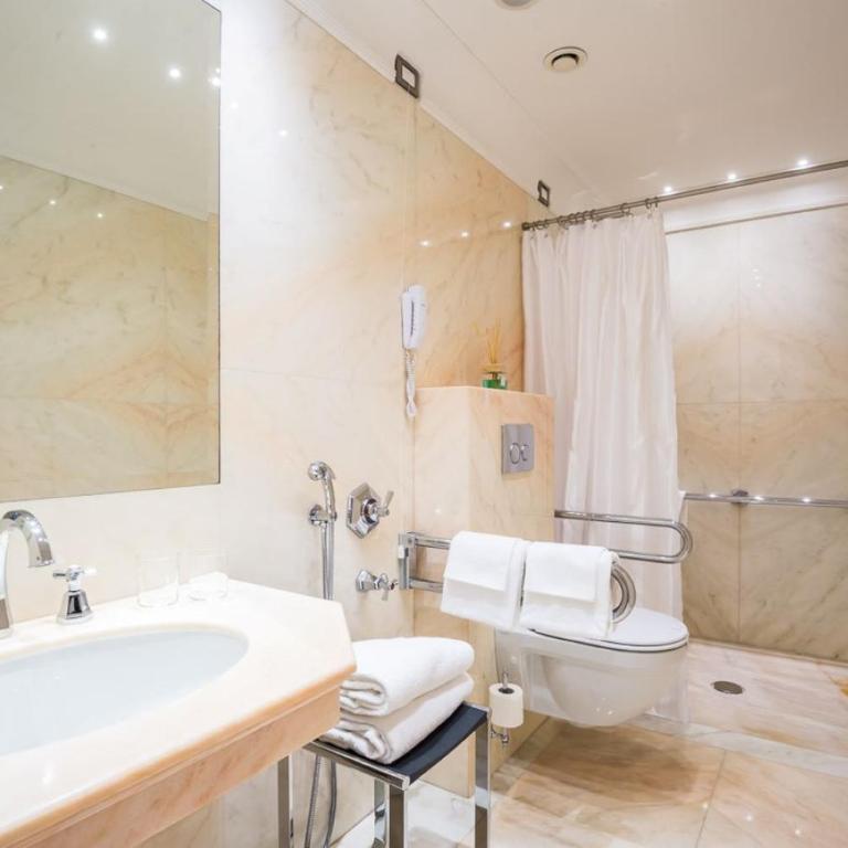 Hotel Ai Reali - Small Luxury Hotels of the World - Camera Matrimoniale Classic - 3
