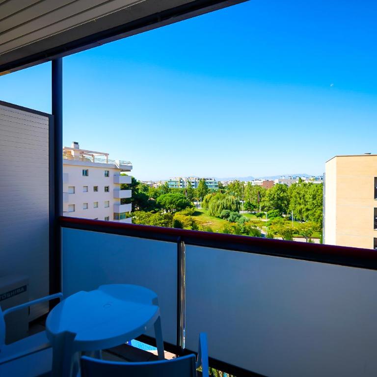 Eurosalou & Spa - Habitación Doble con vistas a la piscina - 1 o 2 camas - 1