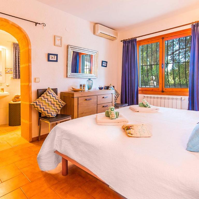 Villa Moreno with Large Private Pool - Villa de 2 dormitorios - 11