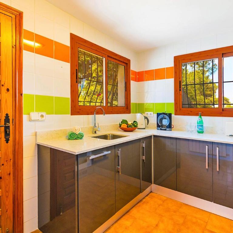 Villa Moreno with Large Private Pool - Villa de 2 dormitorios - 7