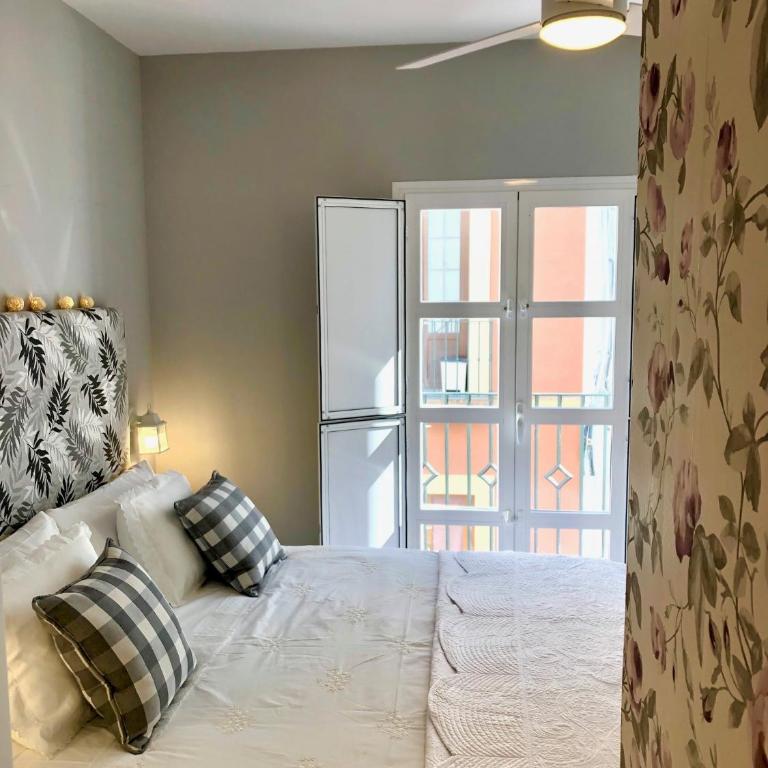 GATU PREMIUM La Casa del Arco con wifi, aire acc, terraza ," Preferente mayores de 21 años y familias " - Casa de 2 dormitorios - 44