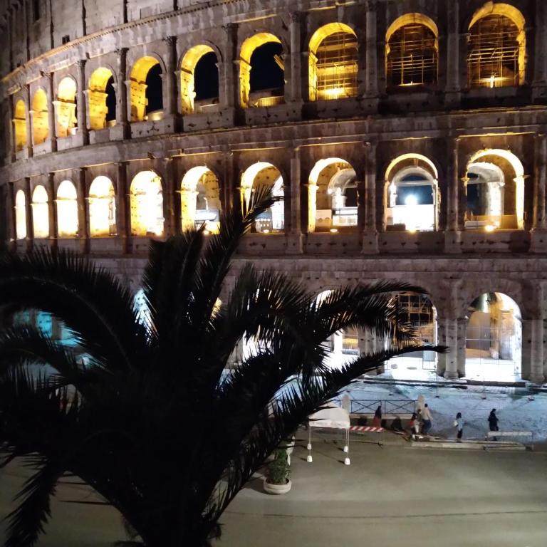 Teatime al Colosseo - Casa con 2 Camere da Letto - 32