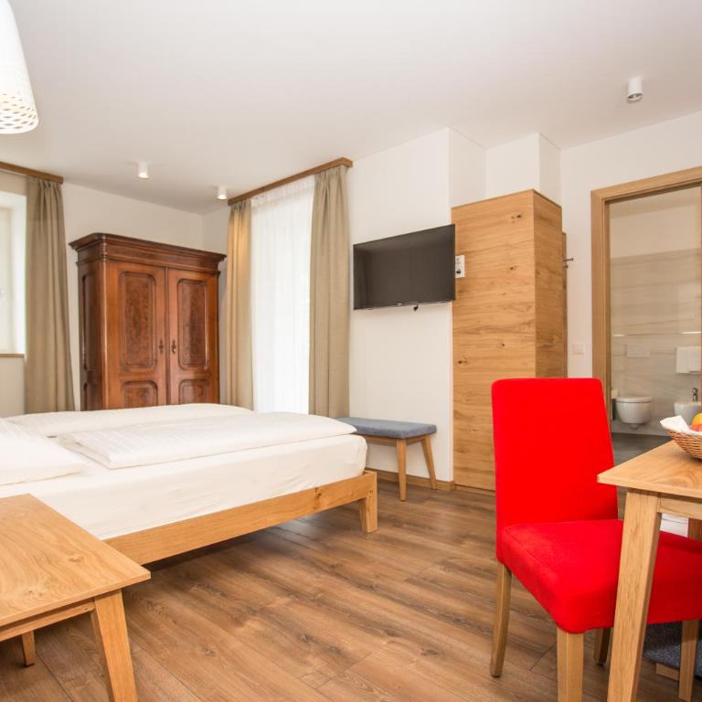 Hotel Elefant - Habitación Doble Deluxe - Anexo - 6