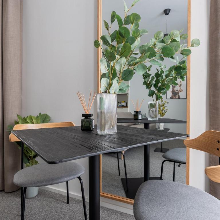 Limehome Linz Friedrichstraße - Suite XXL mit Sitzbereich - 7