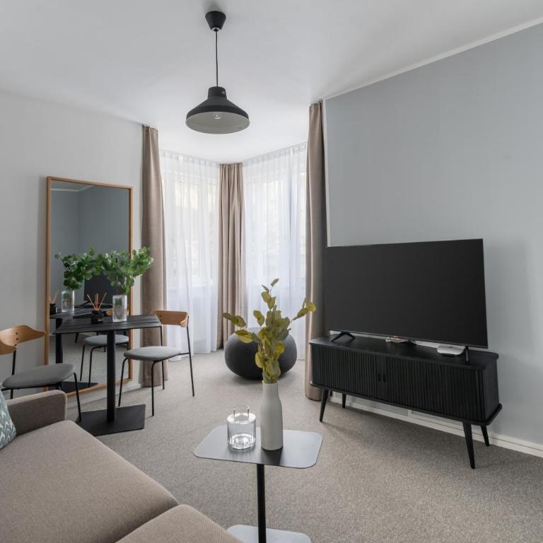 Limehome Linz Friedrichstraße - Suite XXL mit Sitzbereich - 6