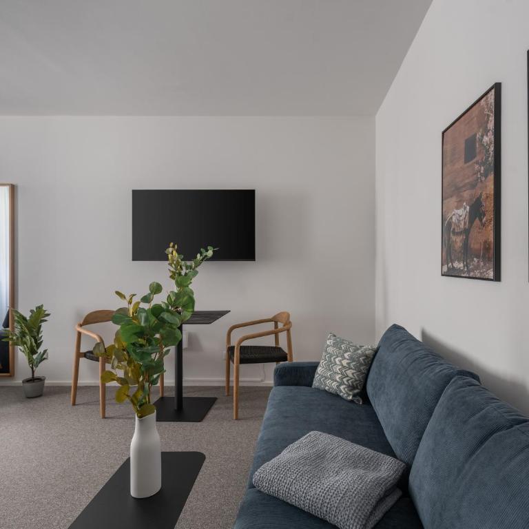 Limehome Linz Friedrichstraße - Suite XL mit Sitzbereich - 10