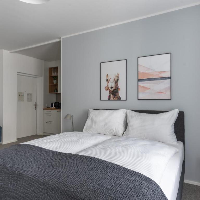 Limehome Linz Friedrichstraße - Suite XL mit Sitzbereich - 4