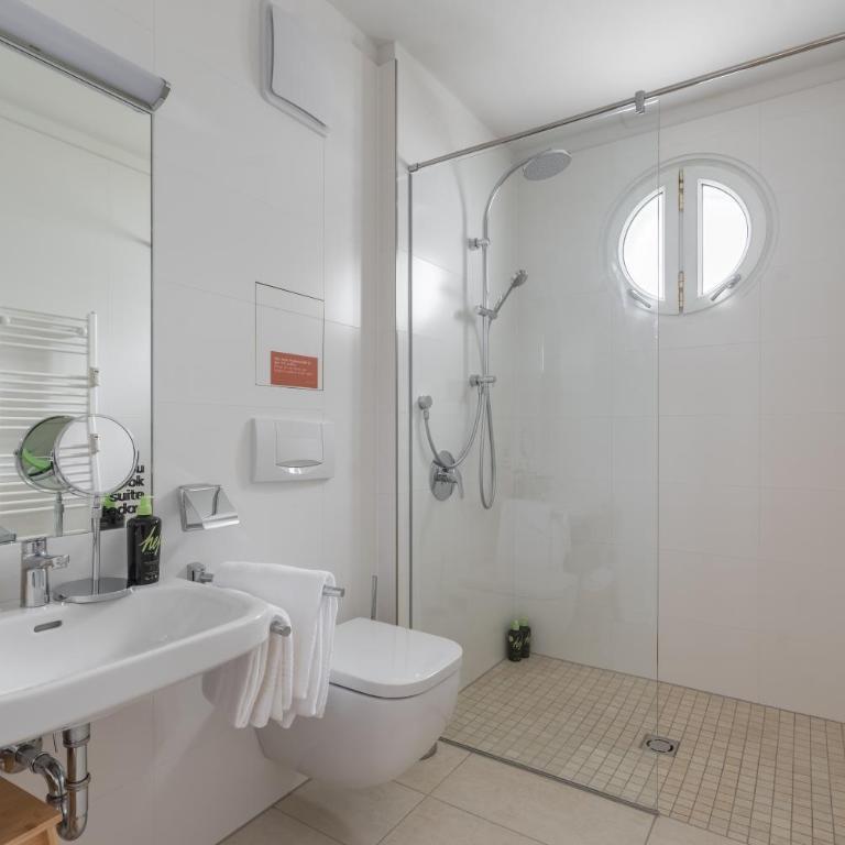 Limehome Linz Friedrichstraße - Suite L - 5