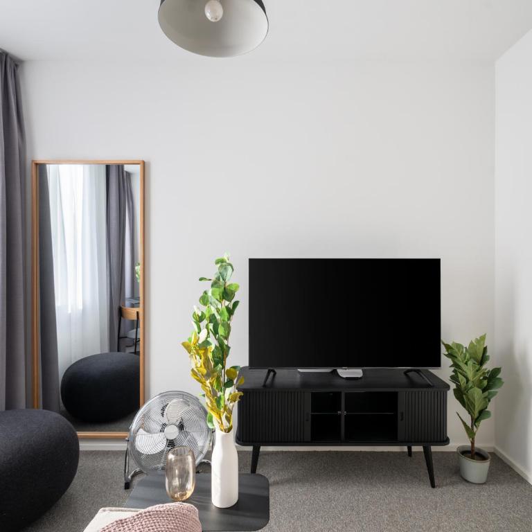 Limehome Linz Friedrichstraße - Einzelsuite M mit Sitzbereich - 5