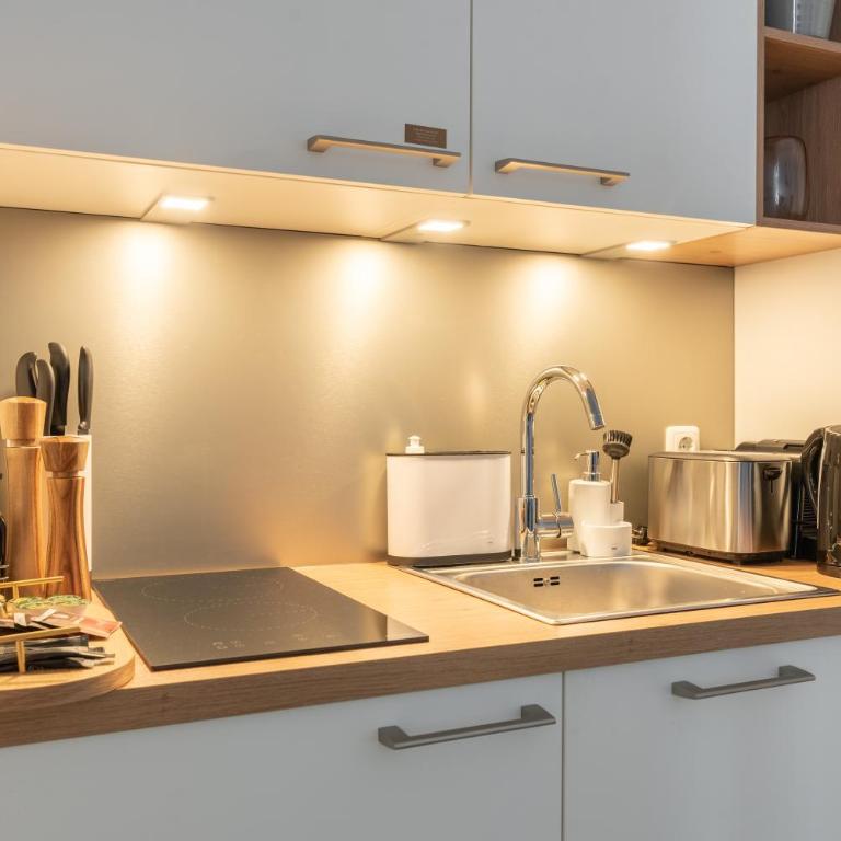 Limehome Linz Friedrichstraße - Suite L für 1 Person - 4