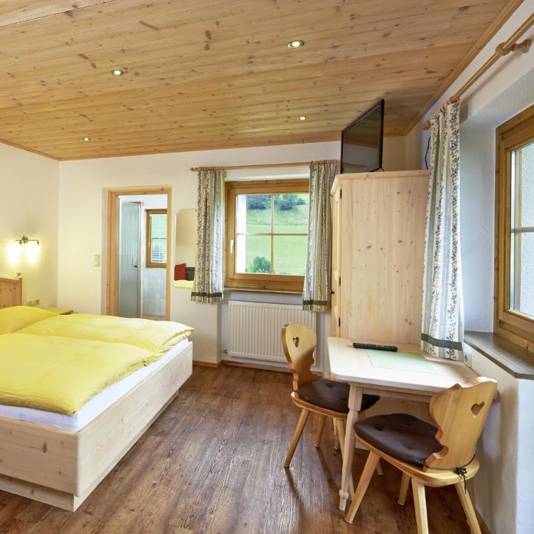 Vordergugg - Doppelzimmer mit Balkon - 12