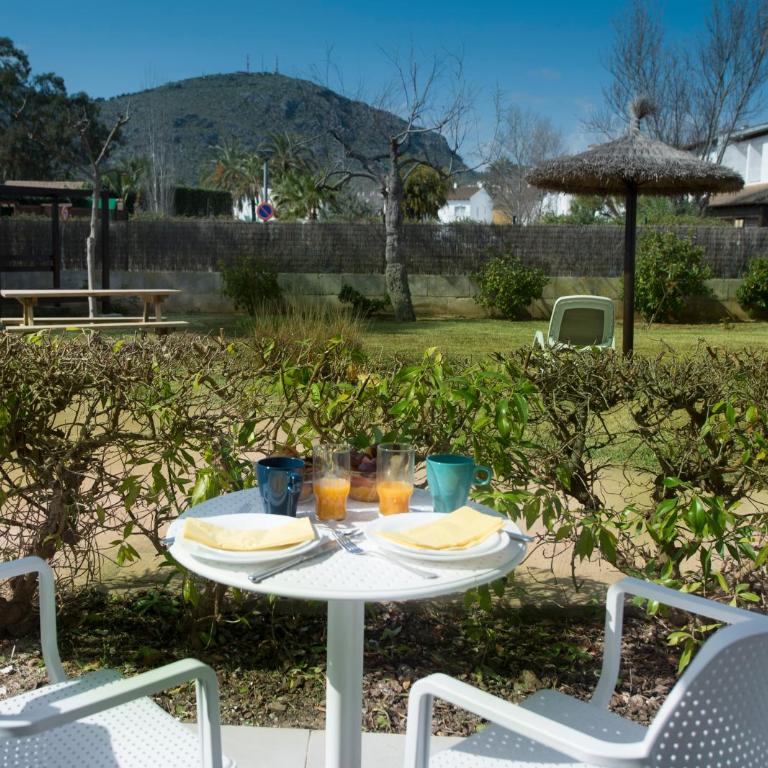 Serenity Apartments - Apartment with Garden View - 2