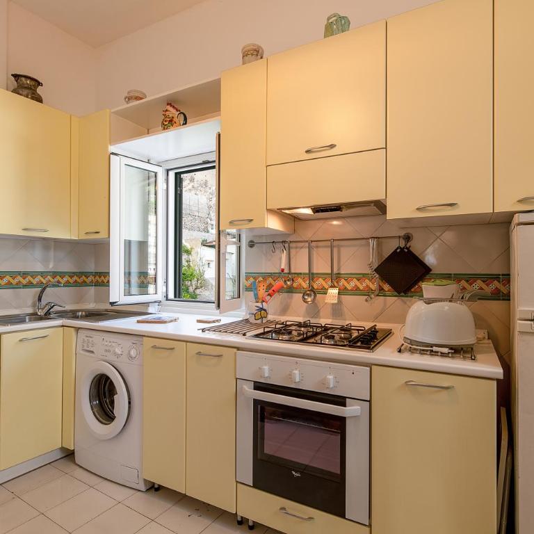 Amalfi Centre Flats - Apartment with Terrace - 17