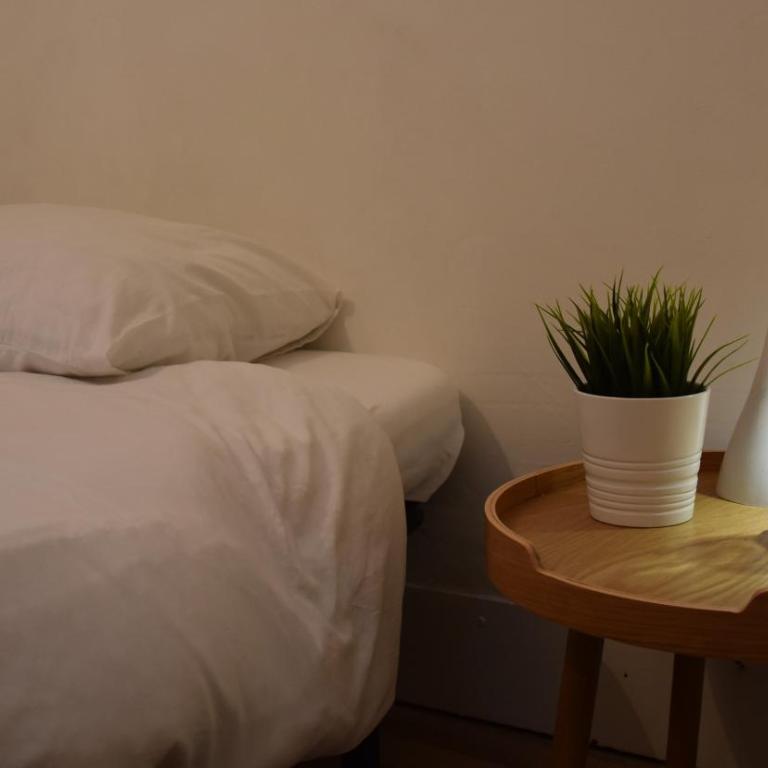 Slow City Hostel Pontevedra - Apartamento de 3 dormitorios - 6